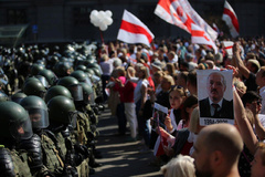 Law enforcement officers block a street during a rally of opposition supporters protesting against presidential election results in lt;HIT gt;Minsk lt;/HIT gt;, Belarus August 30, 2020. Tut.By via REUTERS ATTENTION EDITORS - THIS IMAGE HAS BEEN SUPPLIED BY A THIRD PARTY. NO RESALES. NO ARCHIVES