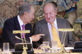 Juan Miguel Villar Mir, fundador de OHL,  y el Rey Juan Carlos en una imagen de 2014.