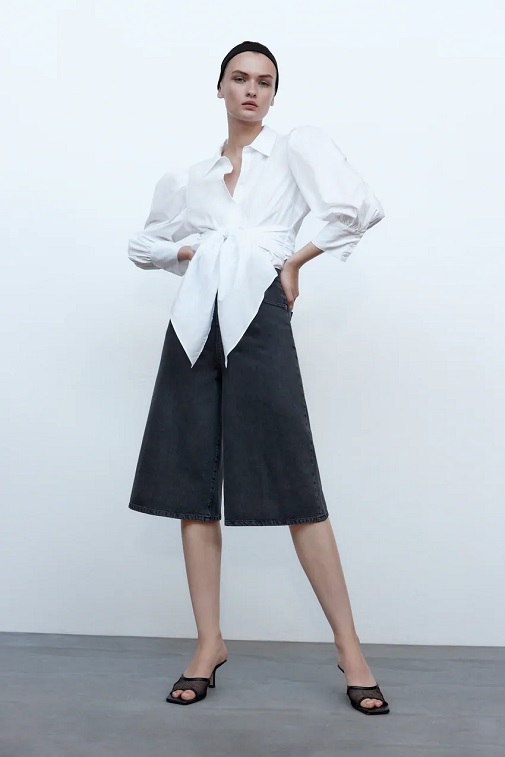 La blusa blanca que salvará tus looks esta temporada está en Zara y cuesta menos de 16 euros | Moda