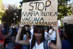 Manifestacin en Madrid en agosto en contra del uso de la mascarilla.
