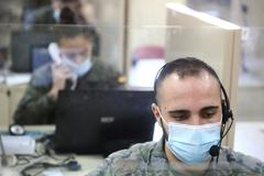 Militares trabajando como rastreadores del coronavirus en la Base de El Goloso, en la Comunidad de Madrid