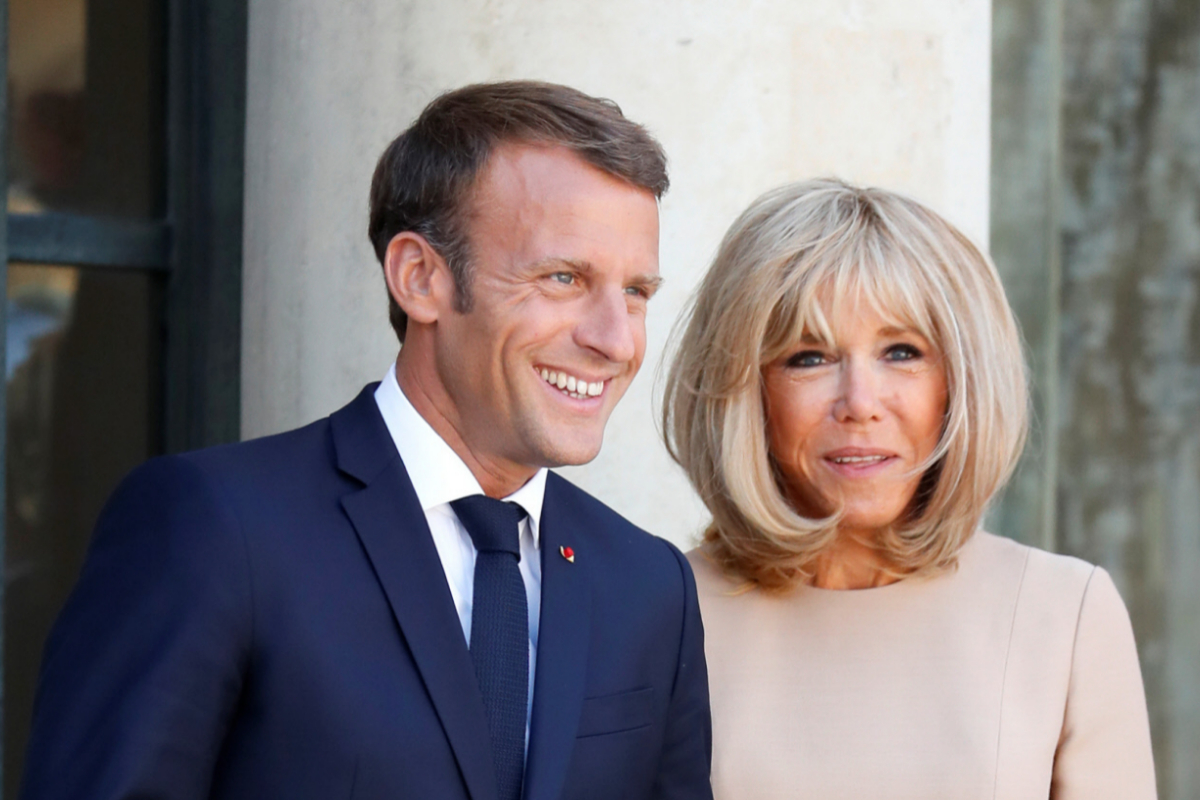 Emmanuel y Brigitte Macron en el Elseo.