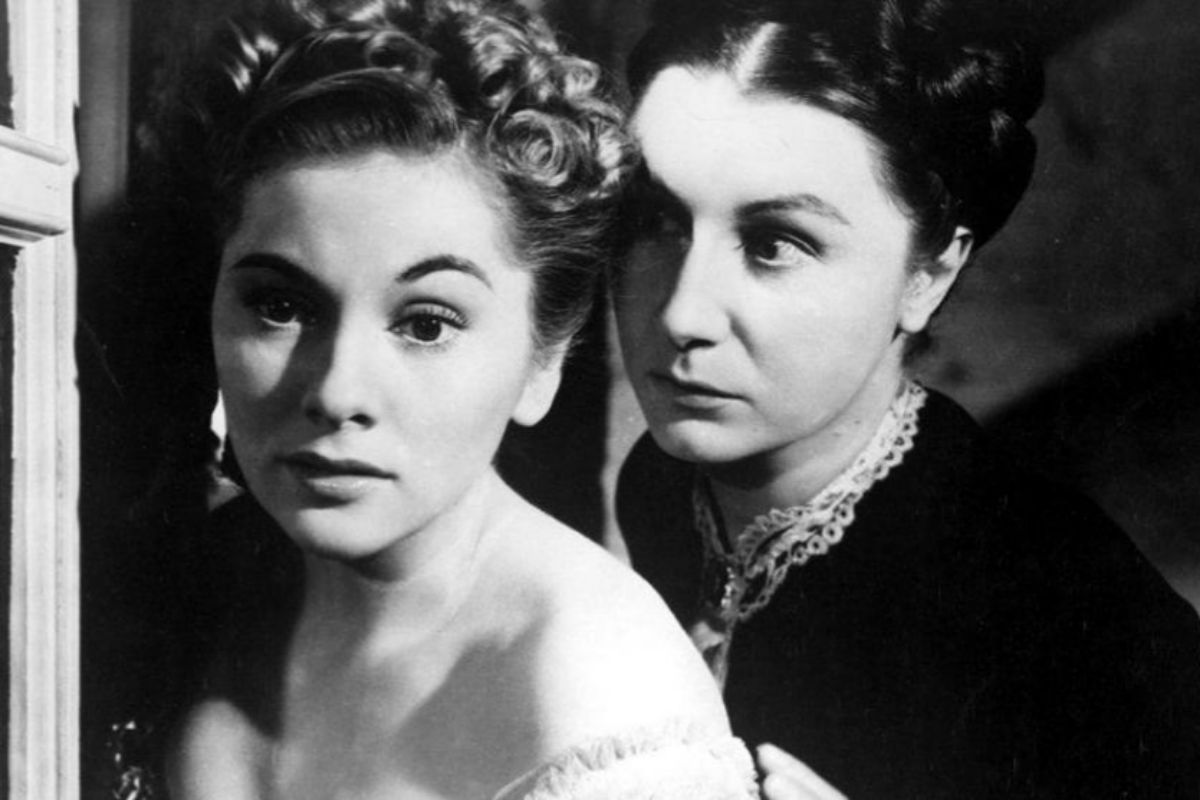 Joan Fontaine y Judith Anderson en la 'Rebeca' de Hitchcock.