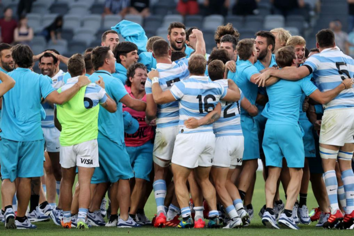 La seleccin argentina celebra su primera victoria sobre Nueva Zelanda