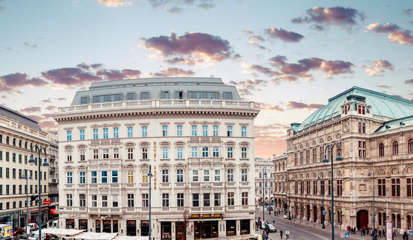 Hotel Sacher de Viena, con la pera a la derecha.