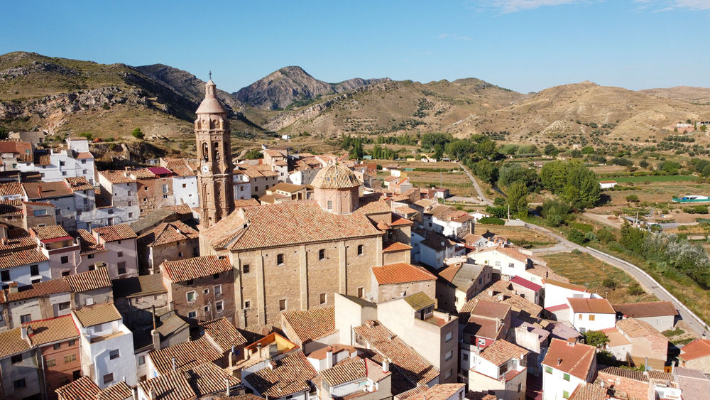 Vista area del pueblo de Oliete (Teruel).