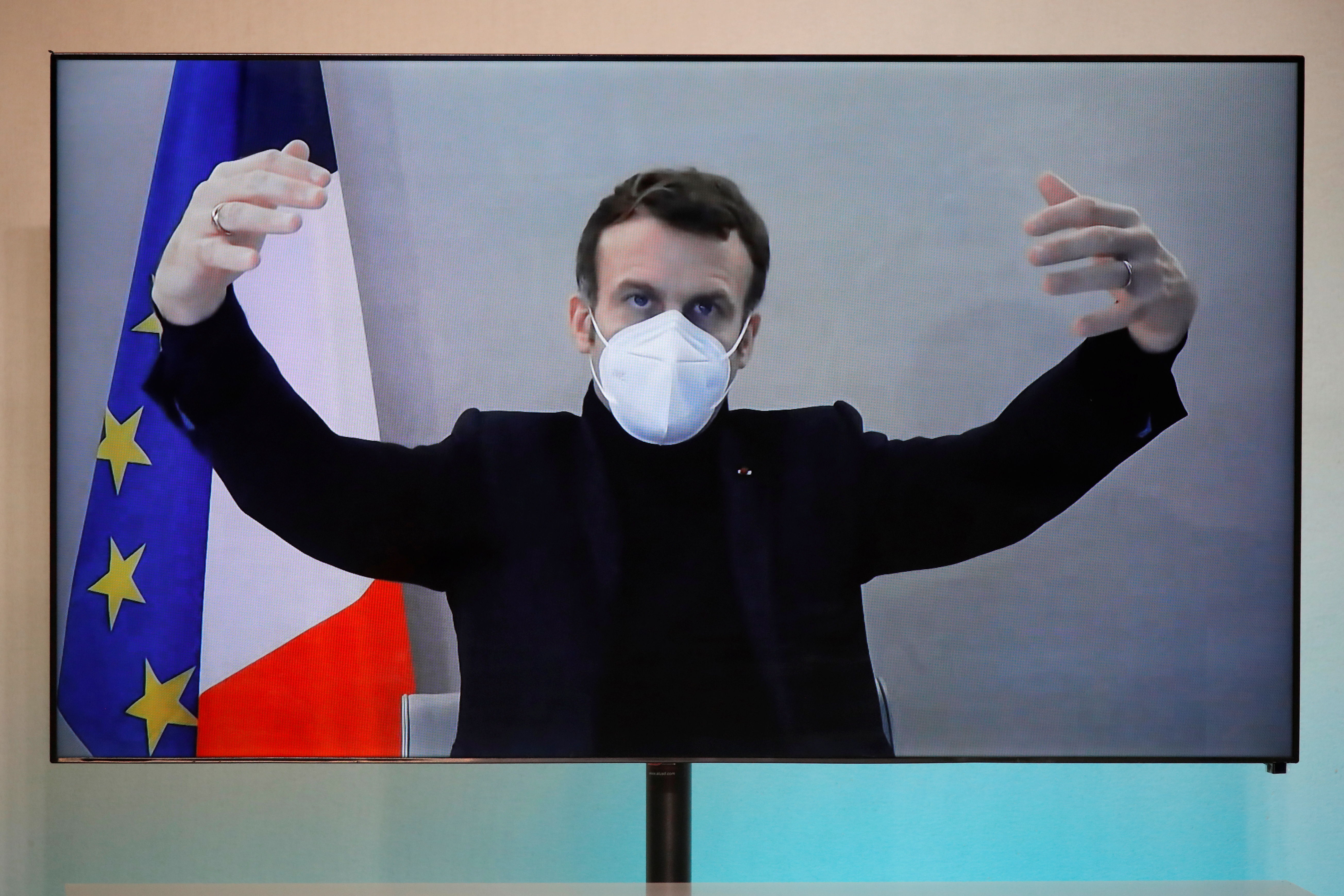 Emmanuel Macron, tras dar positivo.
