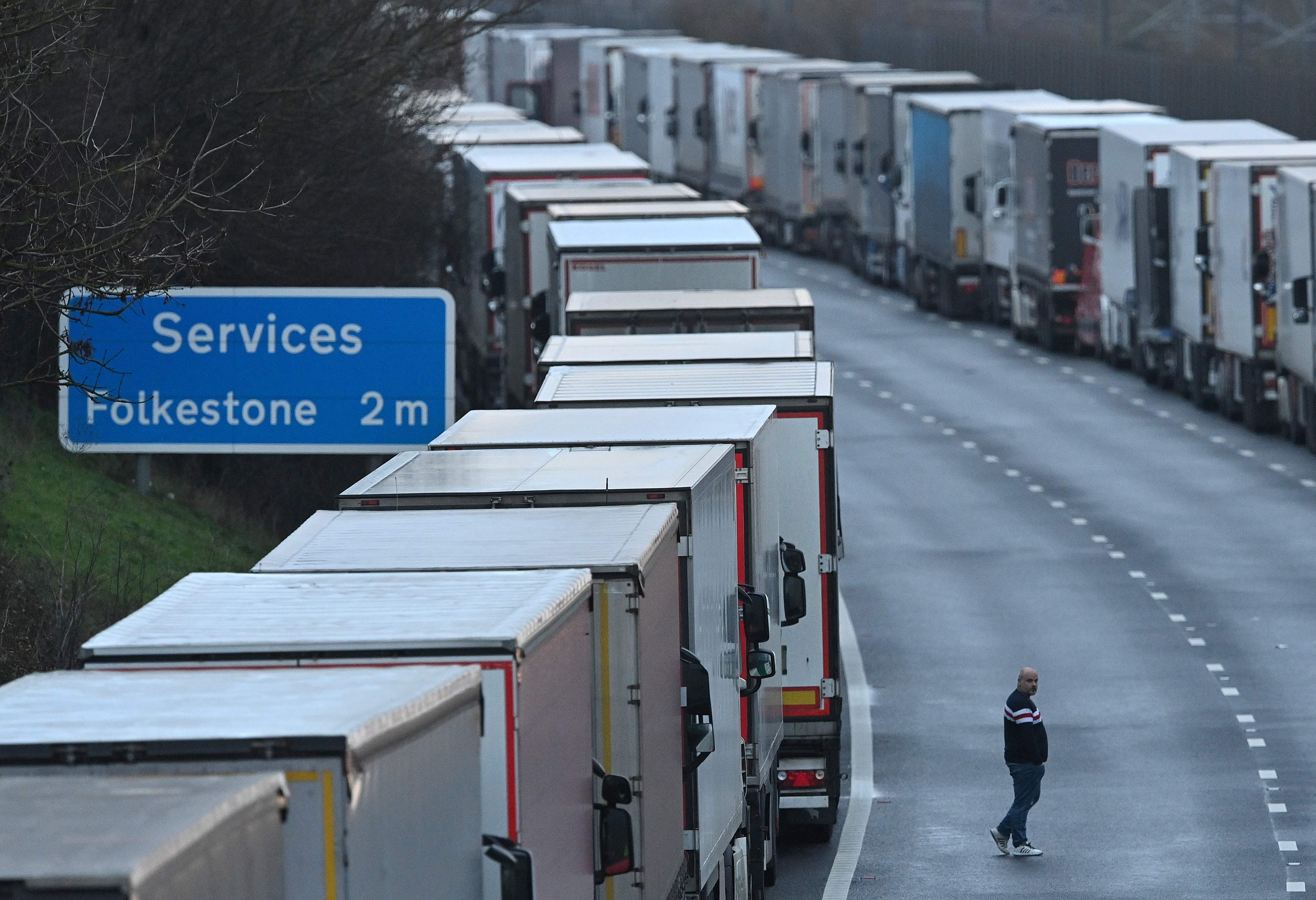 Colas de camiones en Dover.