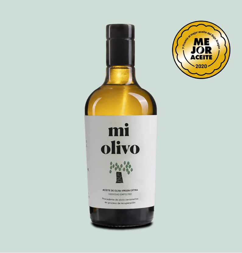 Botella de AOVE elaborado por 'Apadrina un olivo'