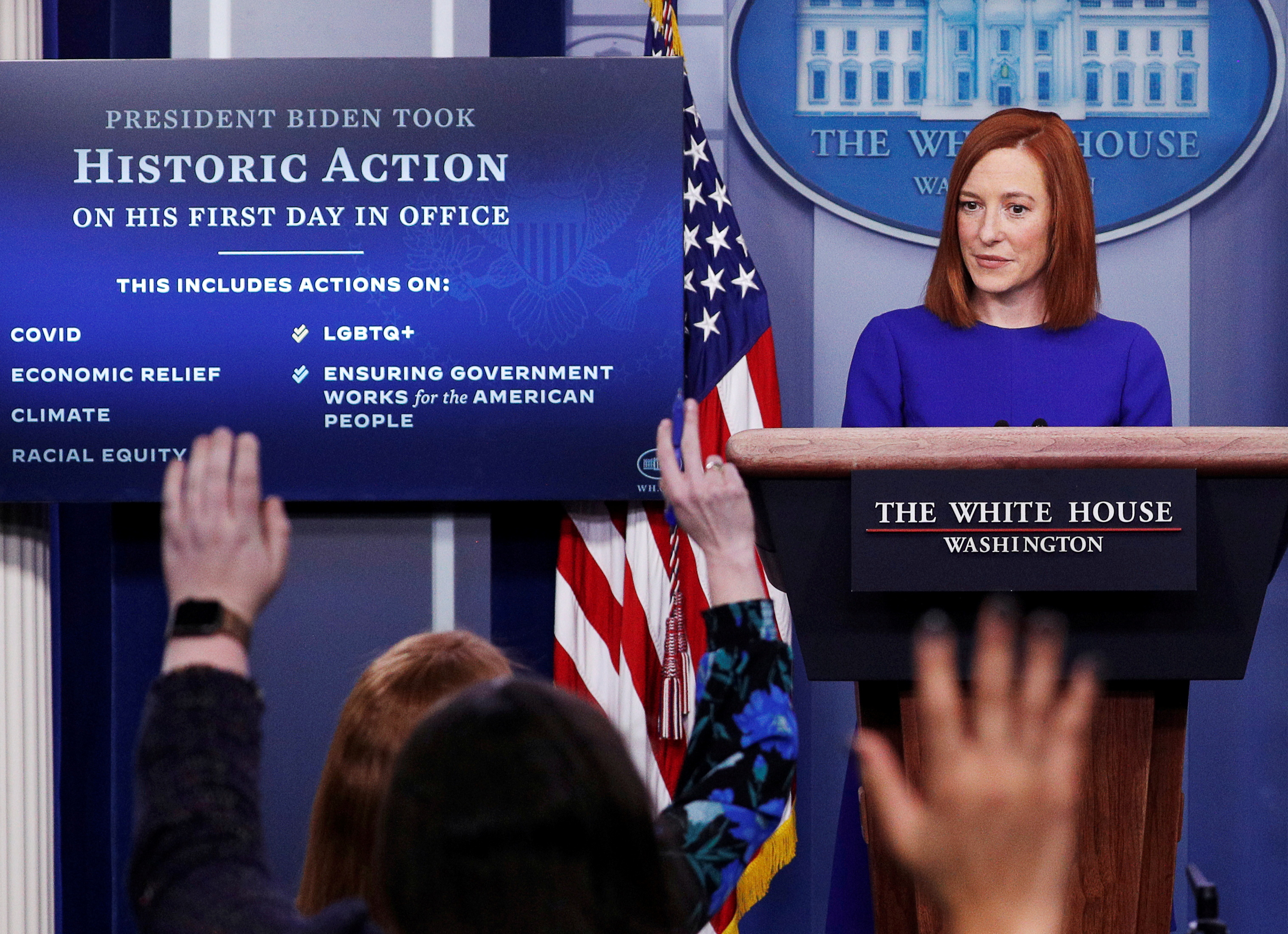 Jen Psaki, la nueva portavoz de la Casa Blanca cambia el tono: "Siento un  profundo respeto por la prensa" | Internacional