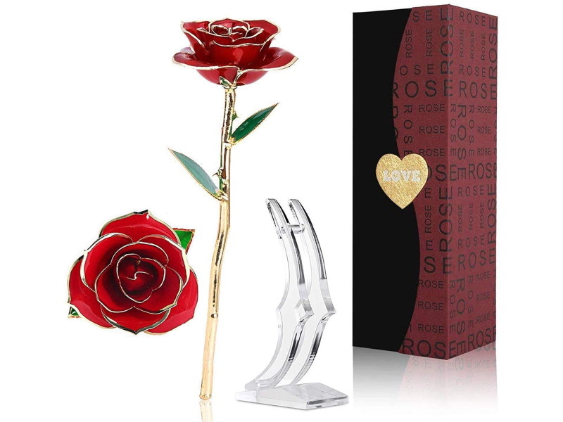 San Valentn 2021: regalos originales para no celebrar el da de los enamorados con flores y bombones
