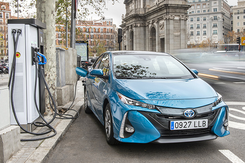 El nuevo Toyota Prius Plug-in dispone de 45 km de autonoma elctrica.