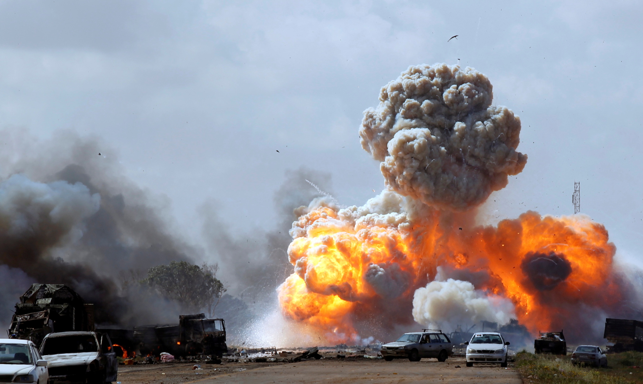 Bombardeo de la OTAN en Libia, en 2011.