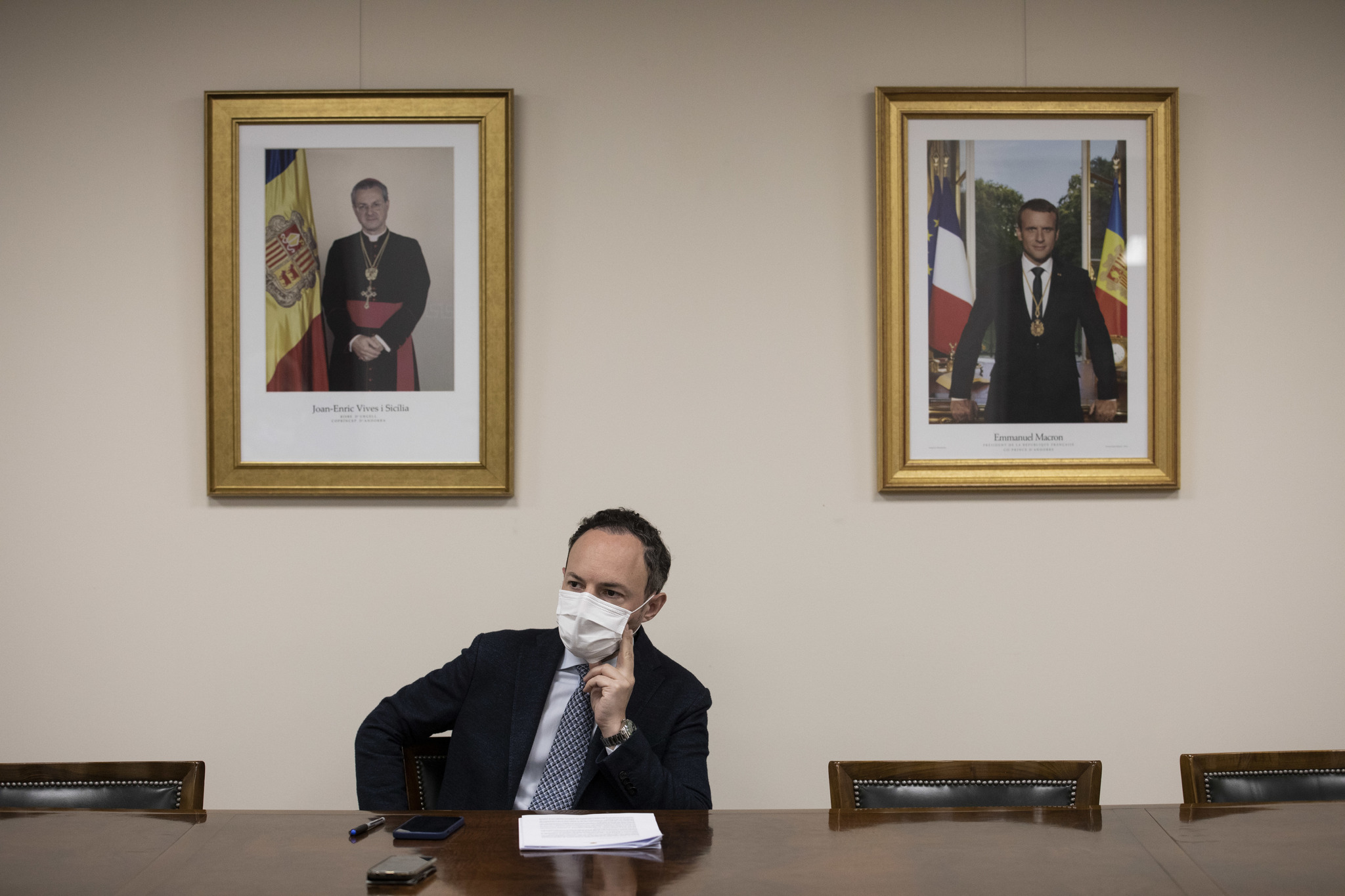 El jefe de Gobierno de Andorra, Xavier Espot, en su despacho.