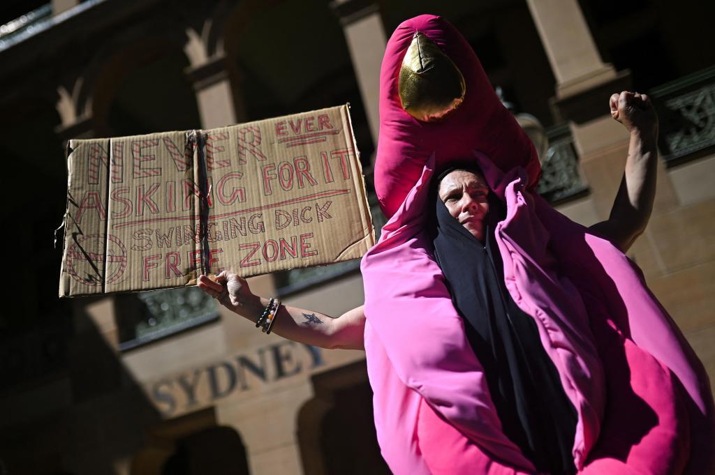 Protesta feminista contra la violencia sexual en Sidney, este lunes.