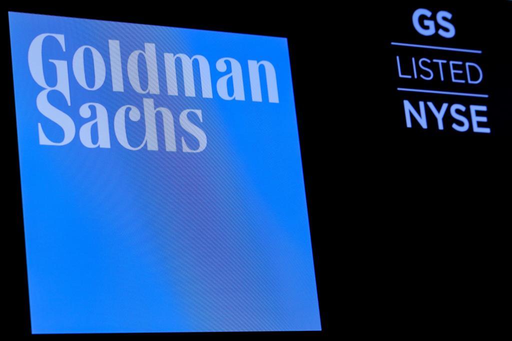 Los empleados de Goldman Sachs reclaman trabajar 80 horas semanales en lugar de las 95 actuales