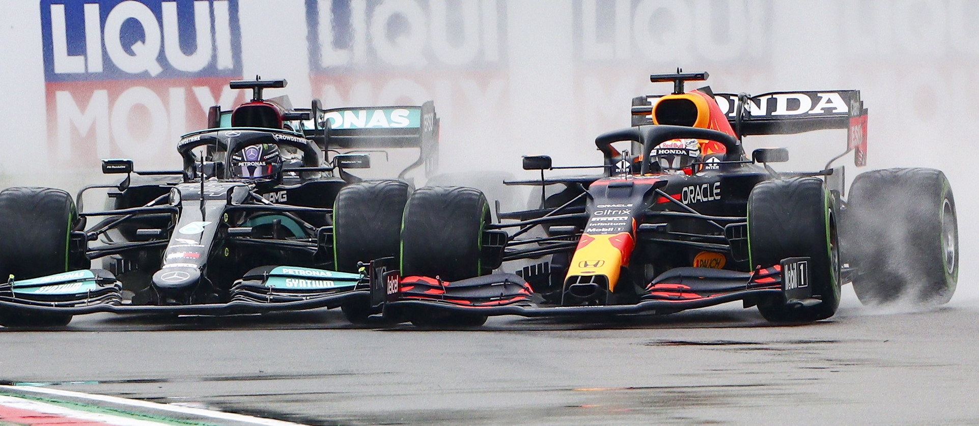 Hamilton contra Verstappen, en el circuito de Imola.