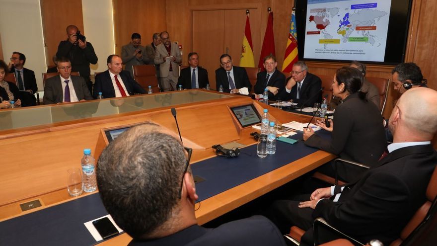 El presidente Ximo Puig durante una reunin de la misin comercial de la Generalitat a Marruecos en febrero de 2020