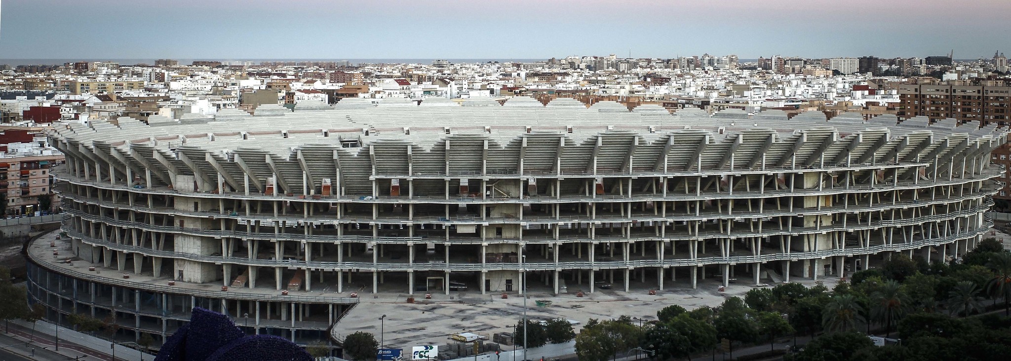 Obras inacabadas del nuevo estadio del Valencia.