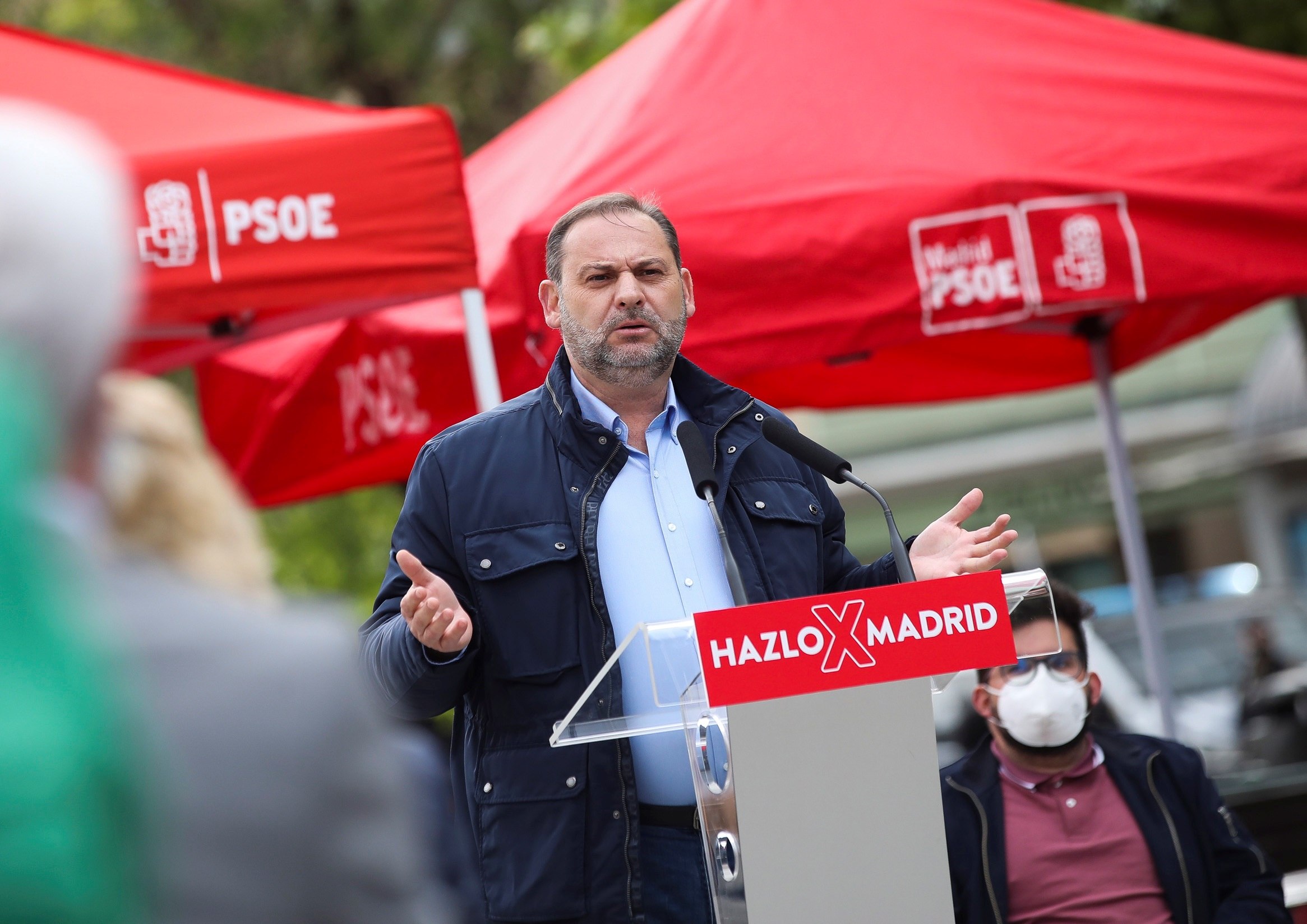 El ministro de Transportes, Jos Luis balos, en un mitin electoral en Parla el pasado martes.