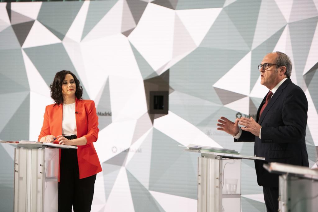 Gabilondo y Ayuso en el debate televisivo del pasado 21 de abril.