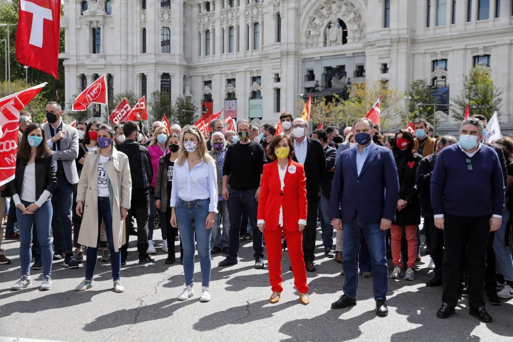 Siete ministros en la manifestacin del 1 de mayo, en Madrid.