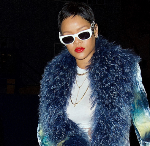 Rihanna cortes de pelo corto en tendencia pixie