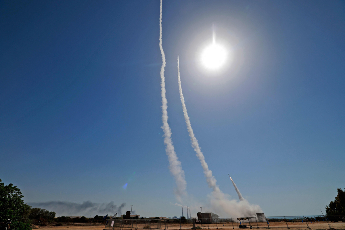 La Cúpula de Hierro intercepta un misil desde Gaza.
