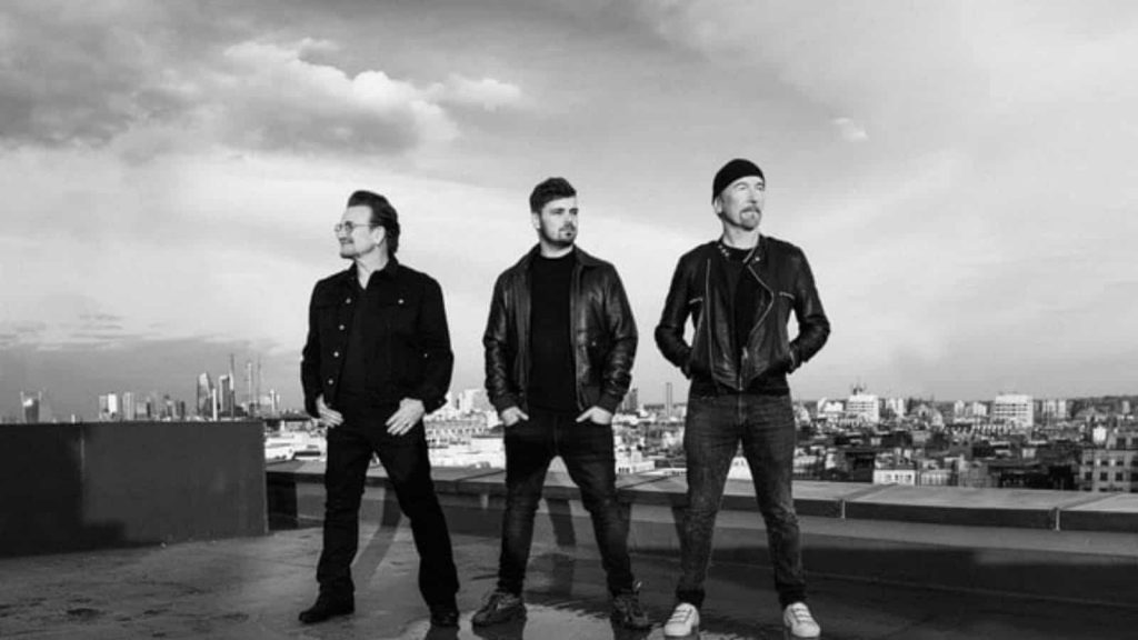 Bono, Martin Garrix y The Edge.
