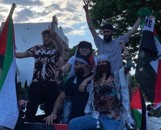 Bella Hadid en la protesta pro Palestina de Brooklyn