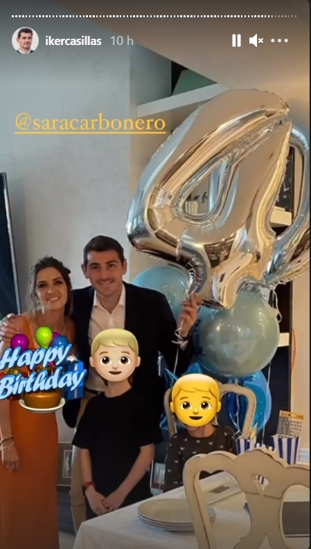 La foto familiar que ha compartido Casillas de la celebracin de su cumpleaos.