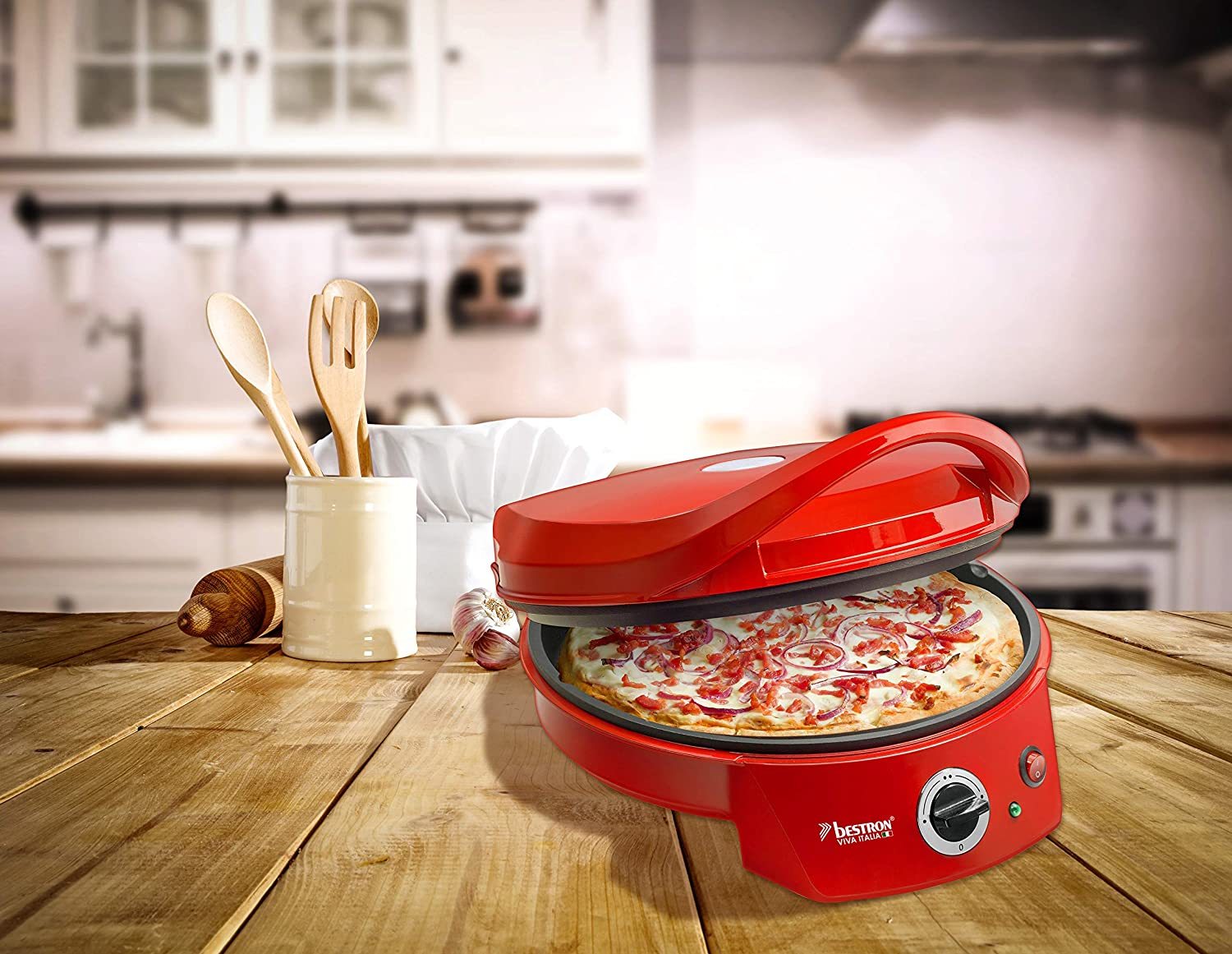 Los chollos de la semana en : un horno portátil para hacer pizzas,  una crema antiedad de L'Oréal al 40%, un portacepillos esterilizador, una  freidora sin aceite