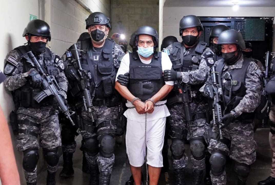 Osorio Chvez detenido por la polica