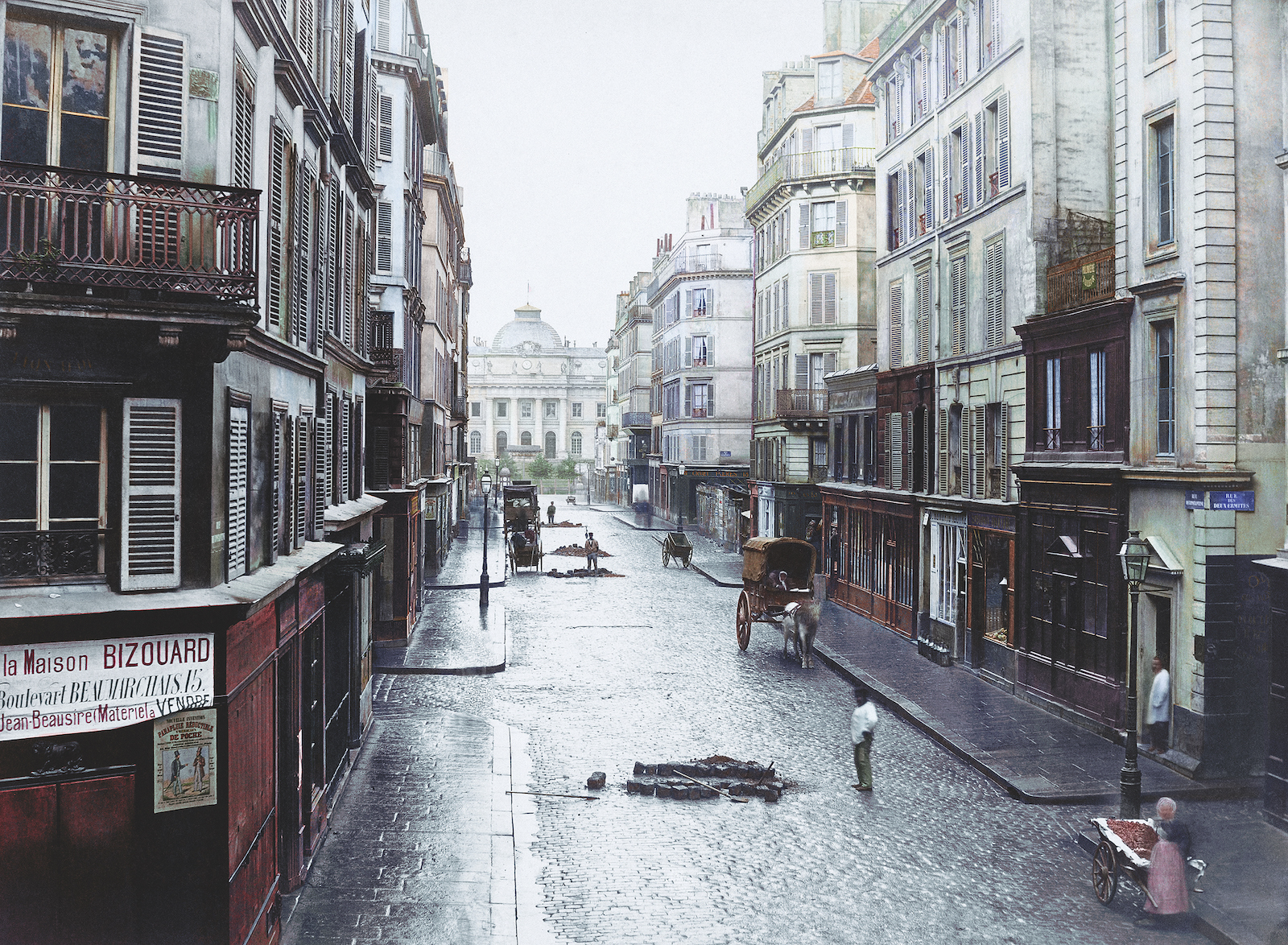 La reconstrucción de París, coloreada por Marina Amaral.