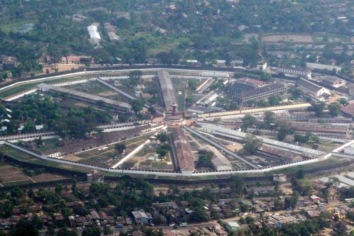Vista aérea de la cárcel de Insein, a las afueras de Rangún.