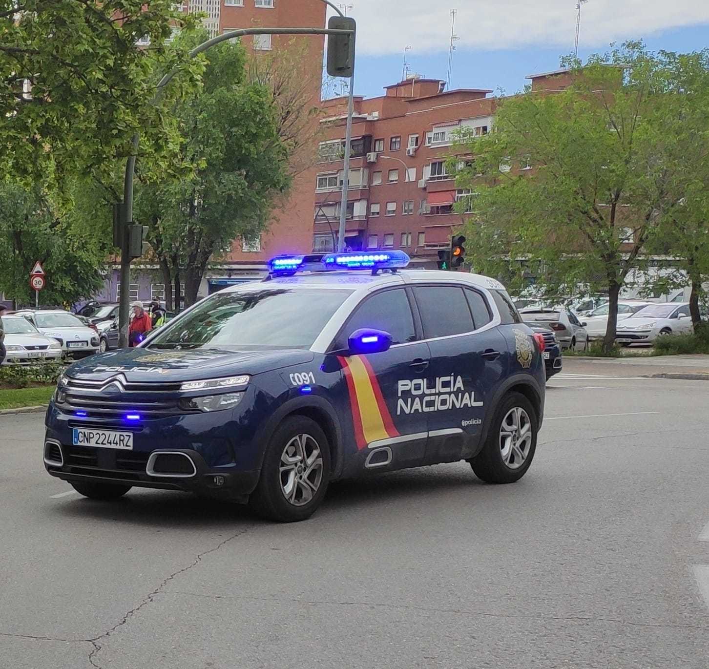 Un coche de la Polica Nacional en Mstoles.