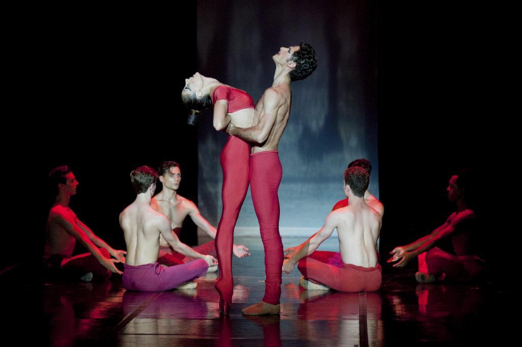 Acusaciones de acoso y abusos salpican al célebre Béjart Ballet de Suiza