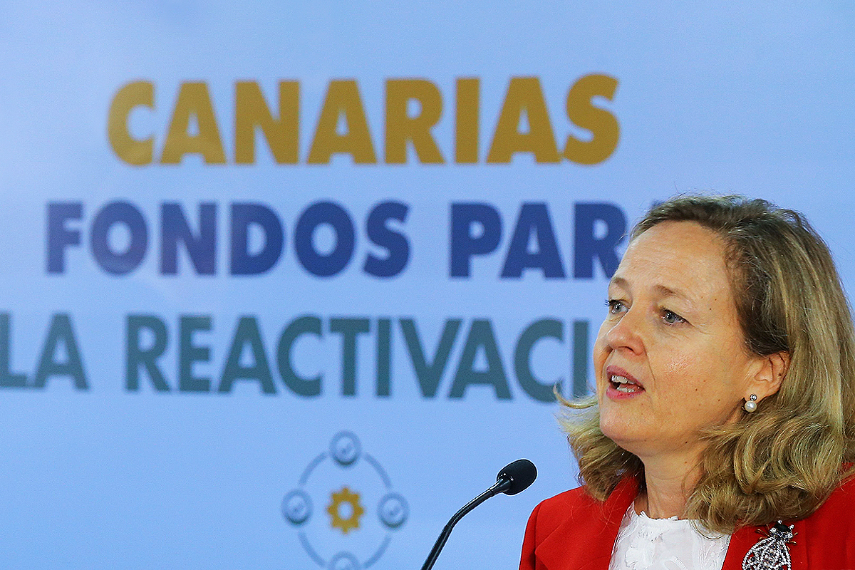 La vicepresidenta de Asuntos Económicos, Nadia Calviño, ayer en Las Palmas de Gran Canaria.