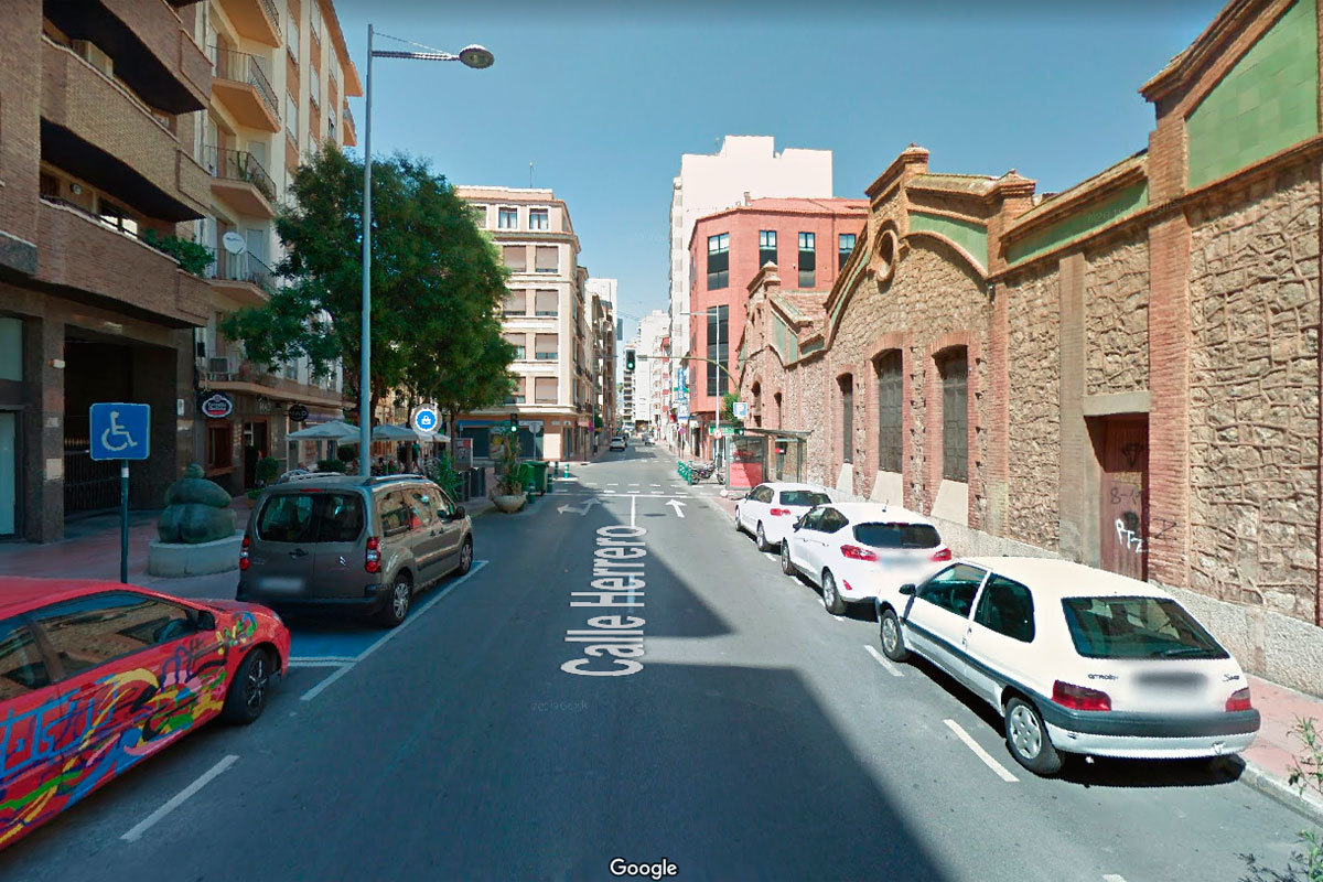 La calle Herrero de Castelln llega hasta el centro de la ciudad.