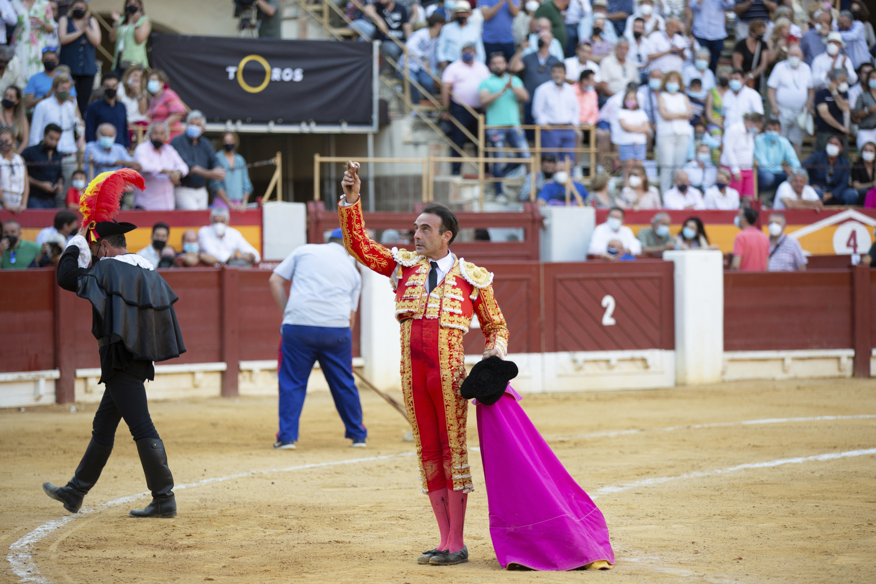 Enrique Ponce en la plaza de toros de Alicante.