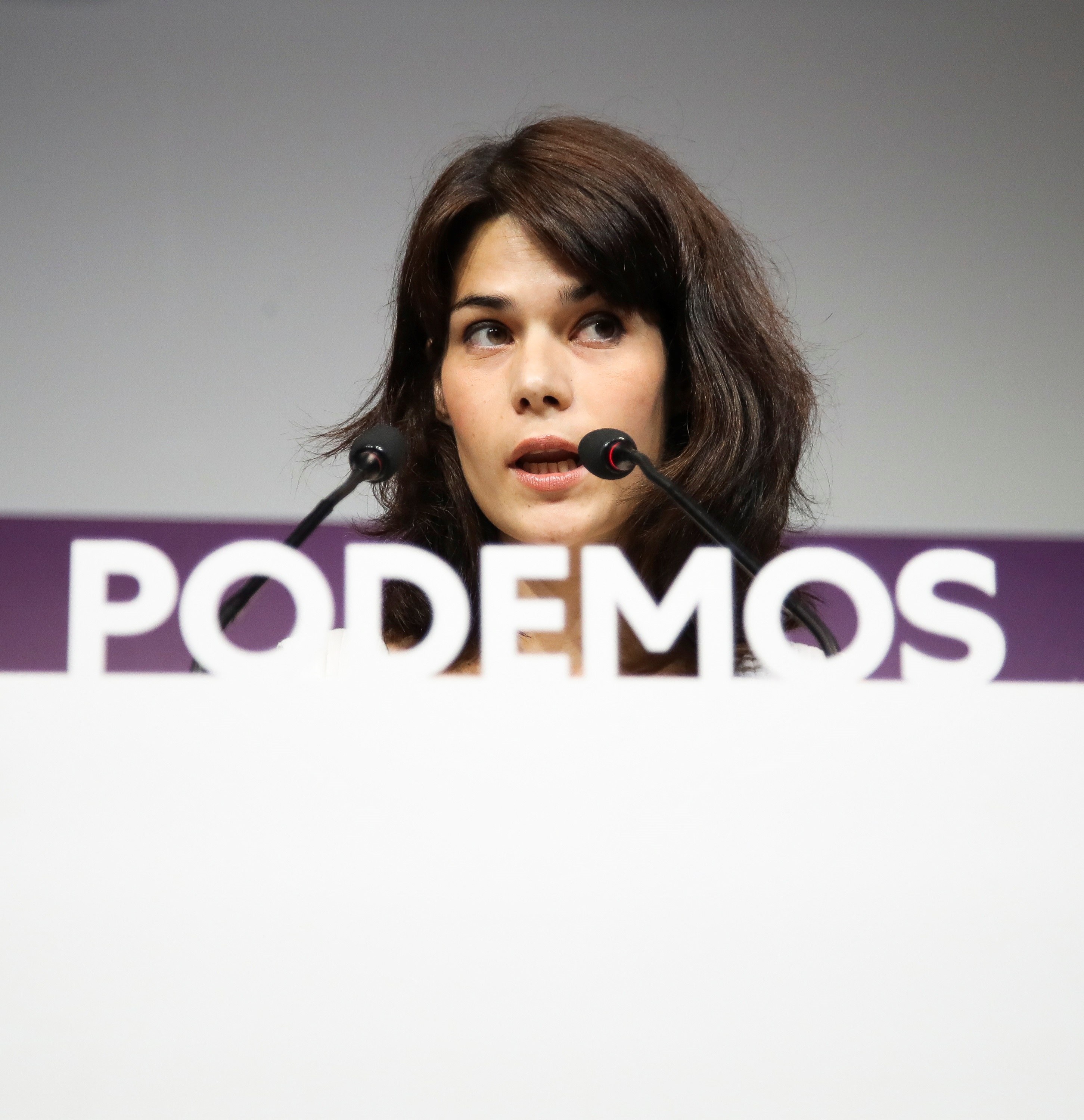 La portavoz de Podemos, Isa Serra, este lunes.