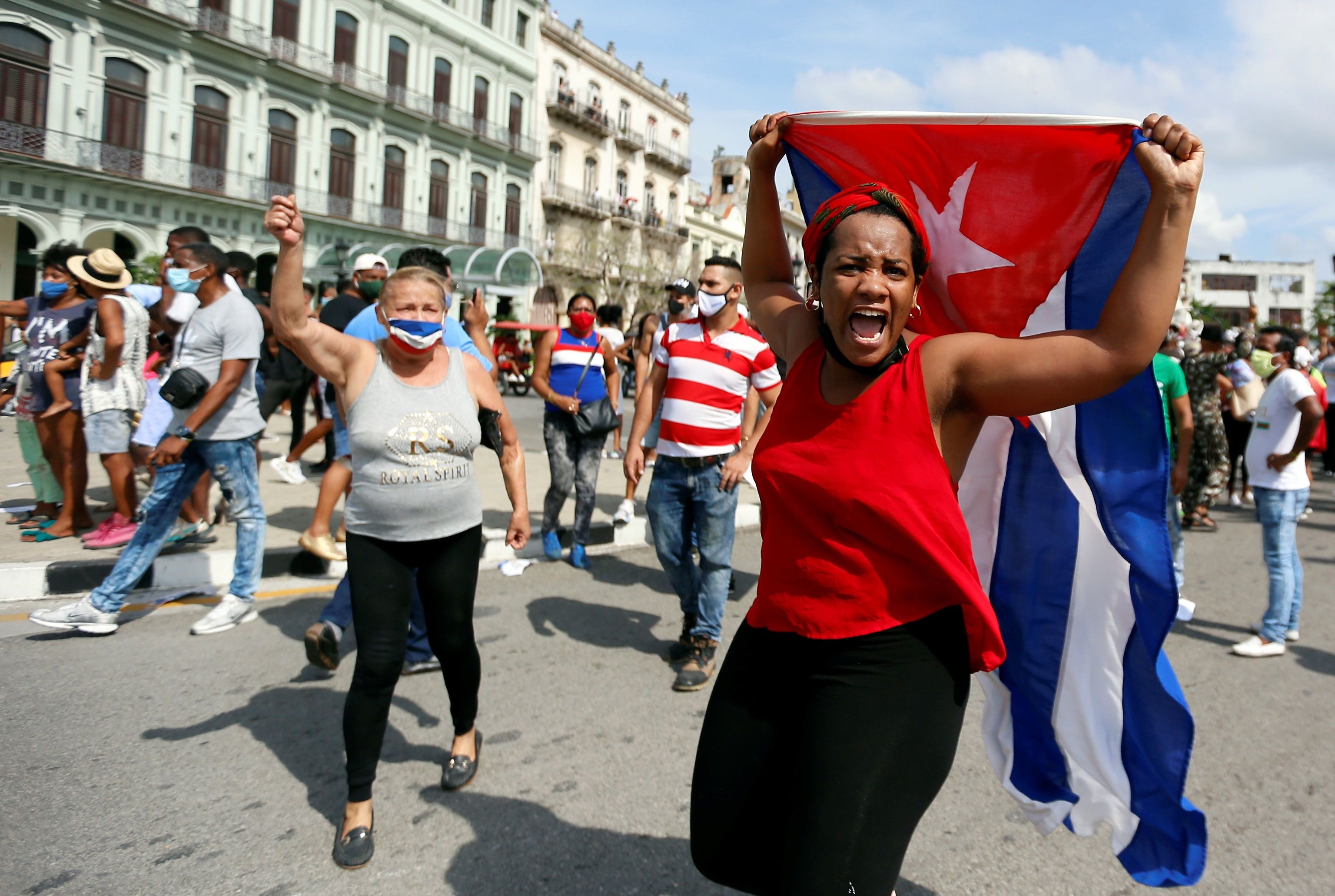 Manifestacin en apoyo al Gobierno cubano en La Habana.