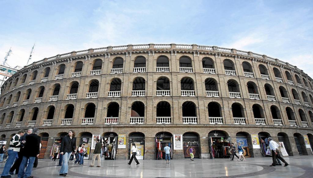 Cinco empresas pujan para gestionar la plaza de toros de Valencia y as dar por bueno un pliego "muy malo"