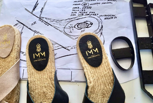 Detalle del proceso de creacin de las alpargatas IMM Shoes.