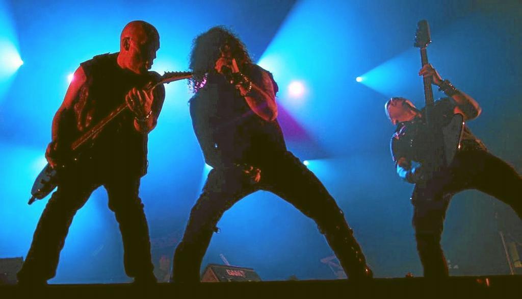 Obús cancela un concierto con Sherpa, ex de Barón Rojo, tras acusarle de  publicar tuits &quot;fascistas&quot; | Música