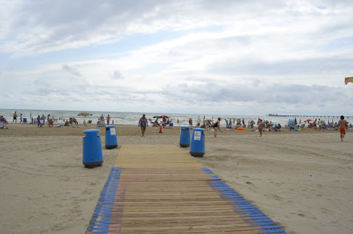 Playa del Puerto de Sagunto.
