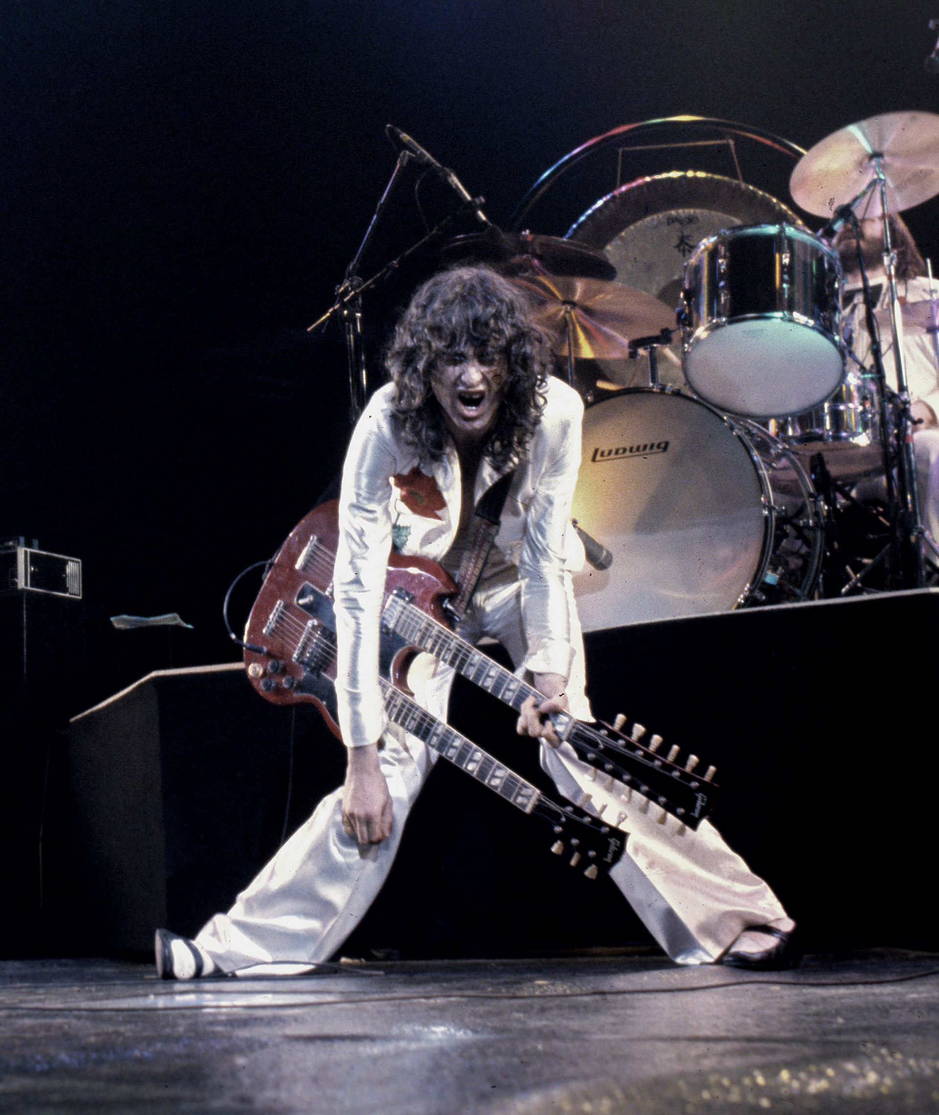 Led Zeppelin durante una actuación, en los años 70.