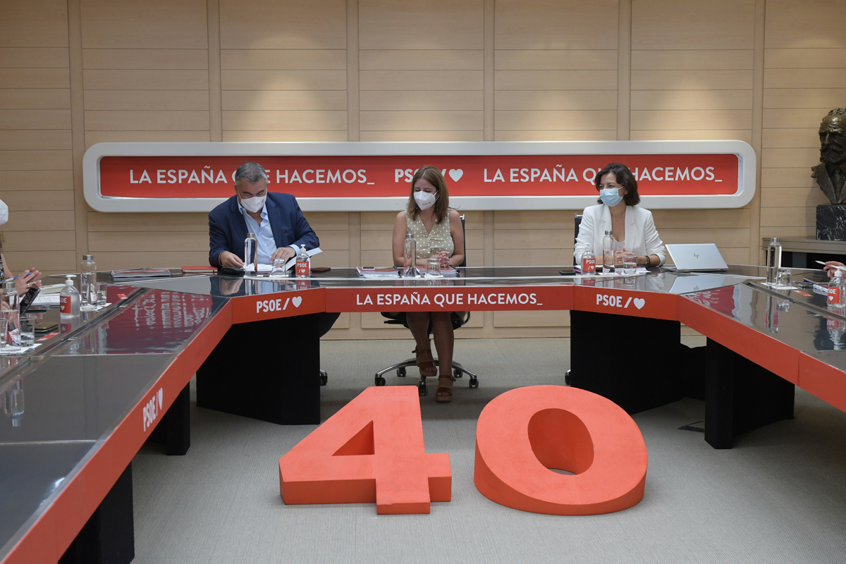 Reunin del Comit Organizador del 40 Congreso del PSOE.