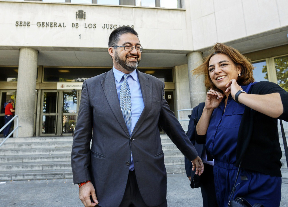 Carlos Snchez Mato y Celia Mayer, a su salida de los juzgados de plaza de Castilla en 2017.