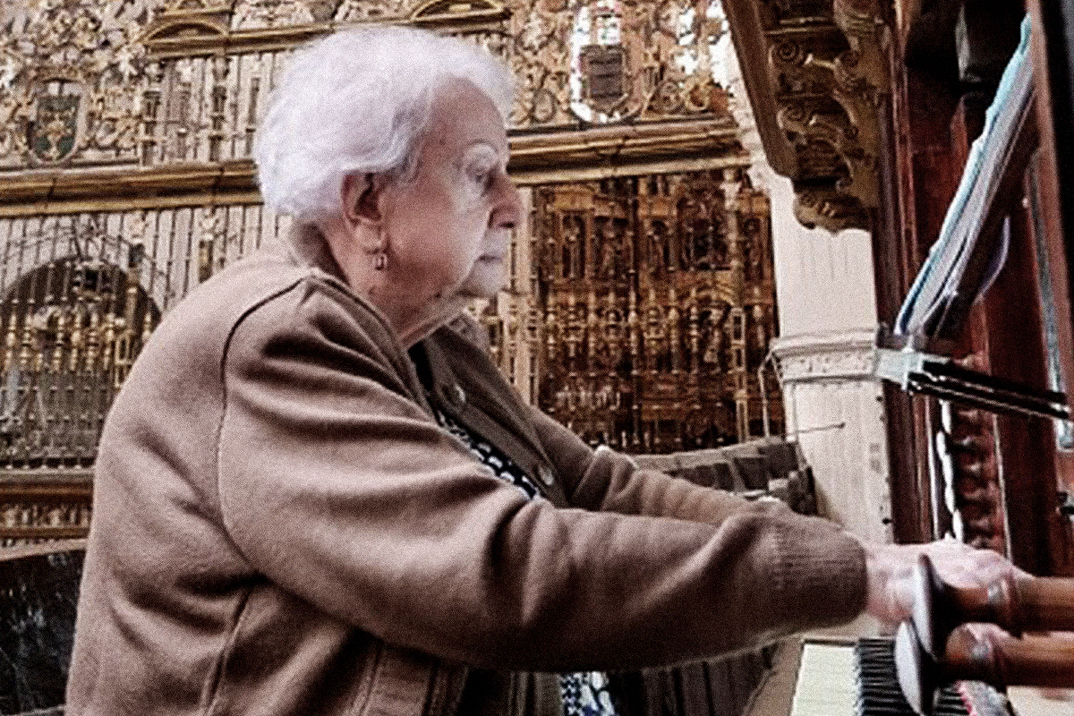 El premio de Iceta a la 'abuela' catalana de los organistas